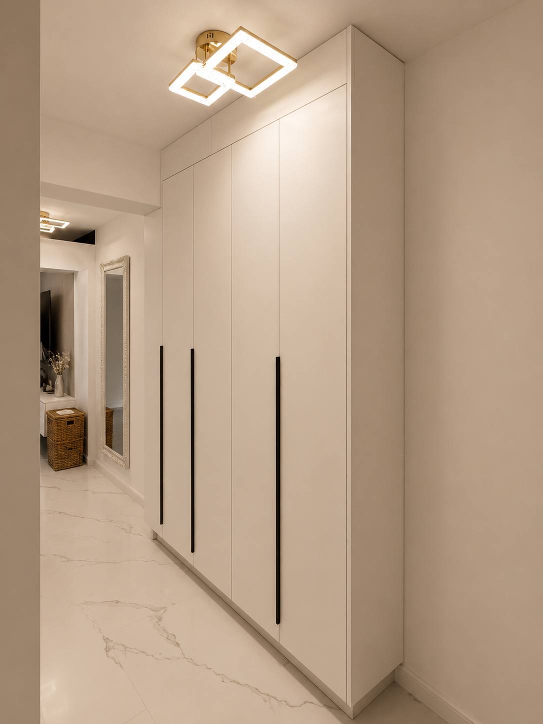 MONOCHROME ELEGANCE — foto 6